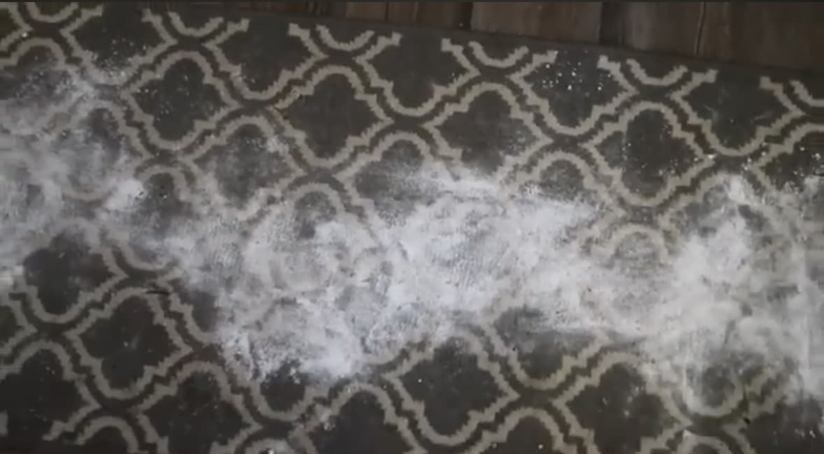 baking soda rug carpet cleaning