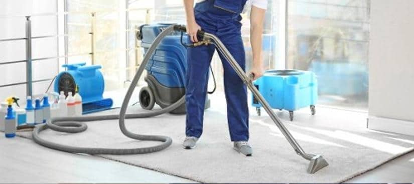 Carpet cleaning machine rug service