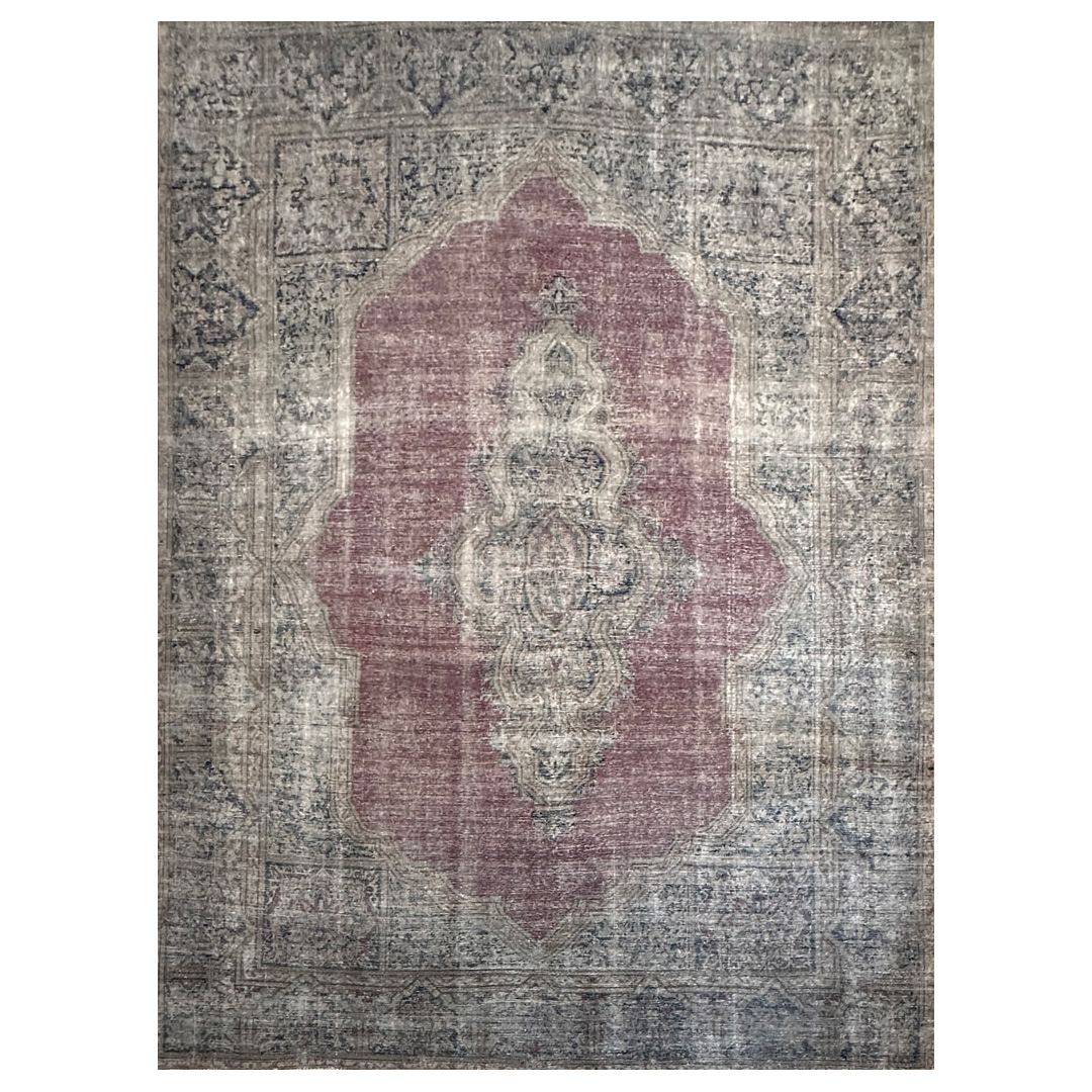 Vintage Distressed Tabriz - Persian Wool Rug - 9'5'' x 12'8'' ft.
