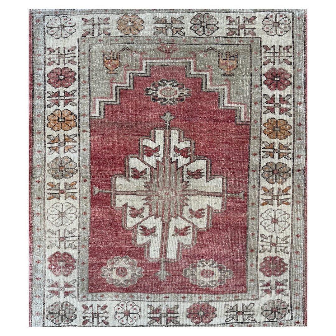 Vintage Rust and Beige Oushak Rug - 2'9" x 3'2" ft.