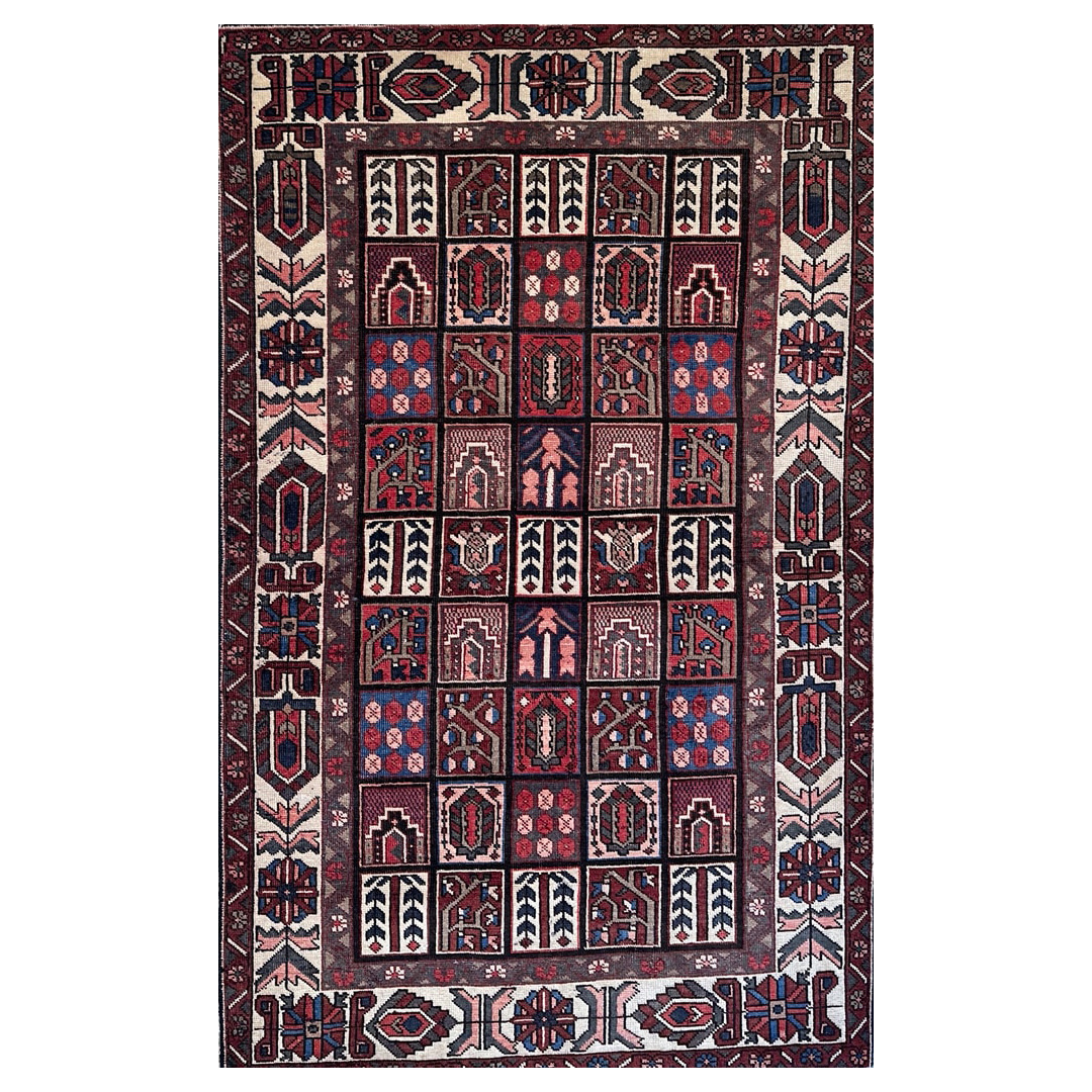 Red Garden Design, Traditional Bakhtiari Rug - 4'2" x 6'11 ft.