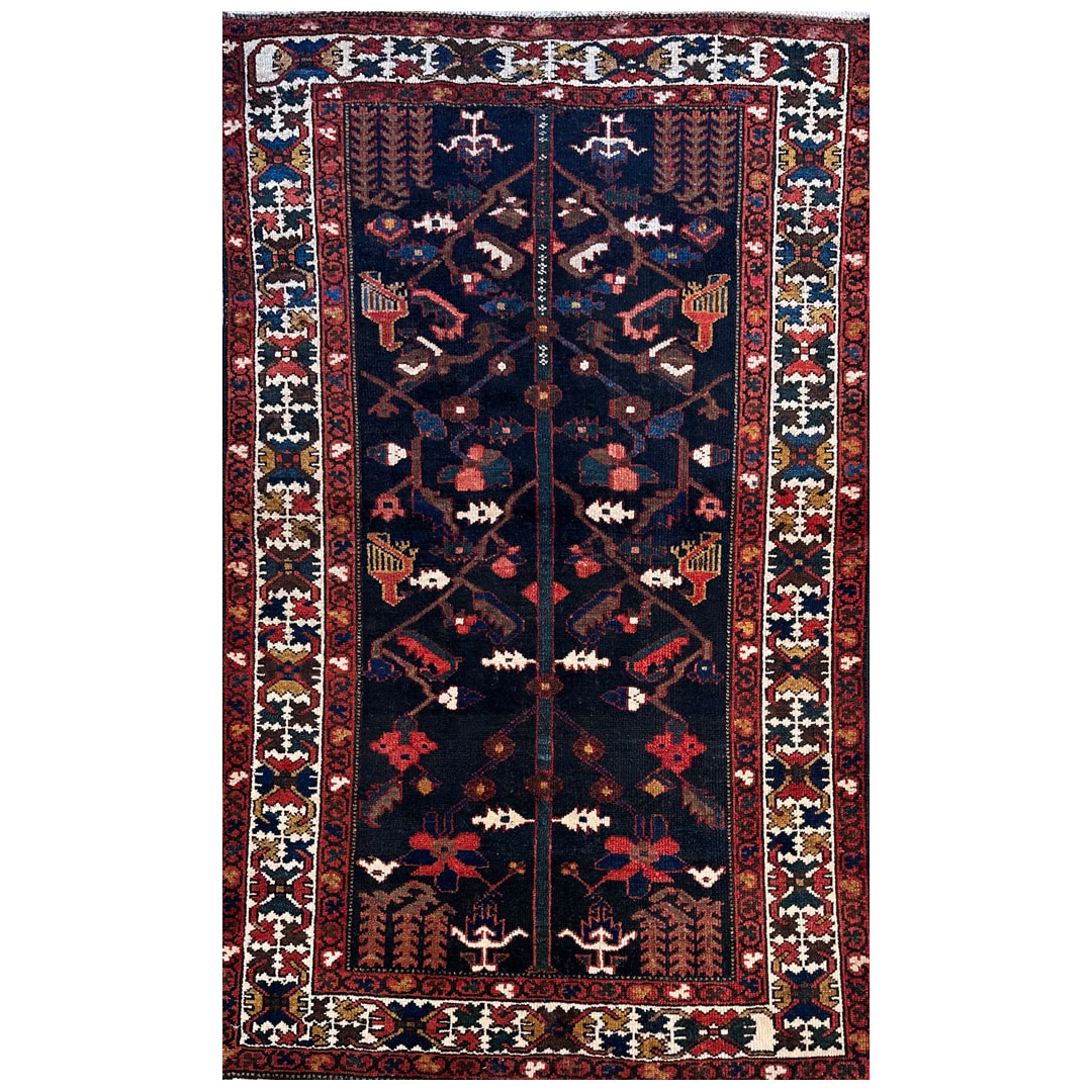 Blue Floral Design, Traditional Bakhtiari Rug -  4'2 x 6'8 ft.