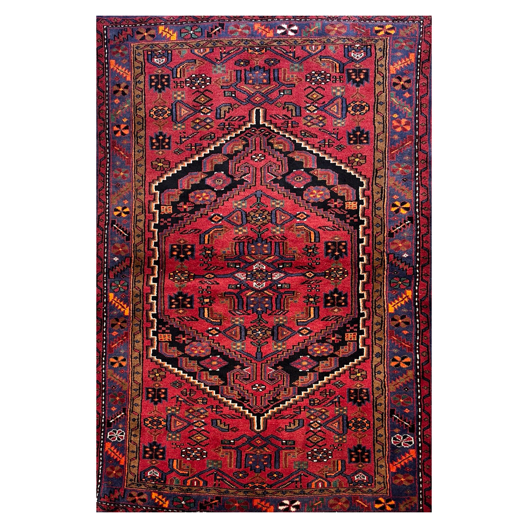 Vintage Persian Zanjan Rug - 4'8" x 6'11"