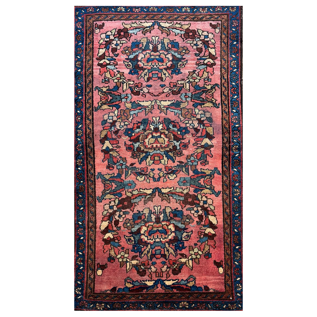 Red Floral Design, Traditional Hamadan - 3'7'' x 4'10'' ft.