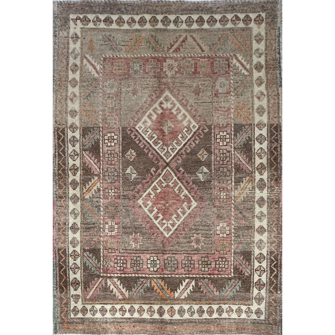 Grand Geometric - Vintage Turkish Oushak Area Rug – 4'0" x 5'7" ft.