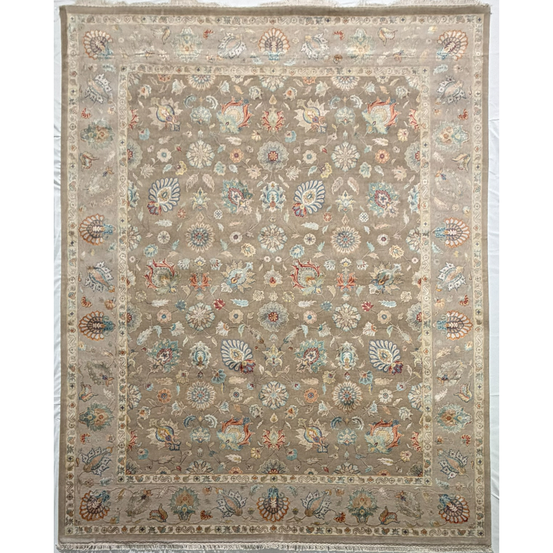 Traditional Silk Area Rug – 8'0" x 10'1" ft.