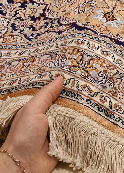 Types-of-Oriental-Rugs-with-Fringe3