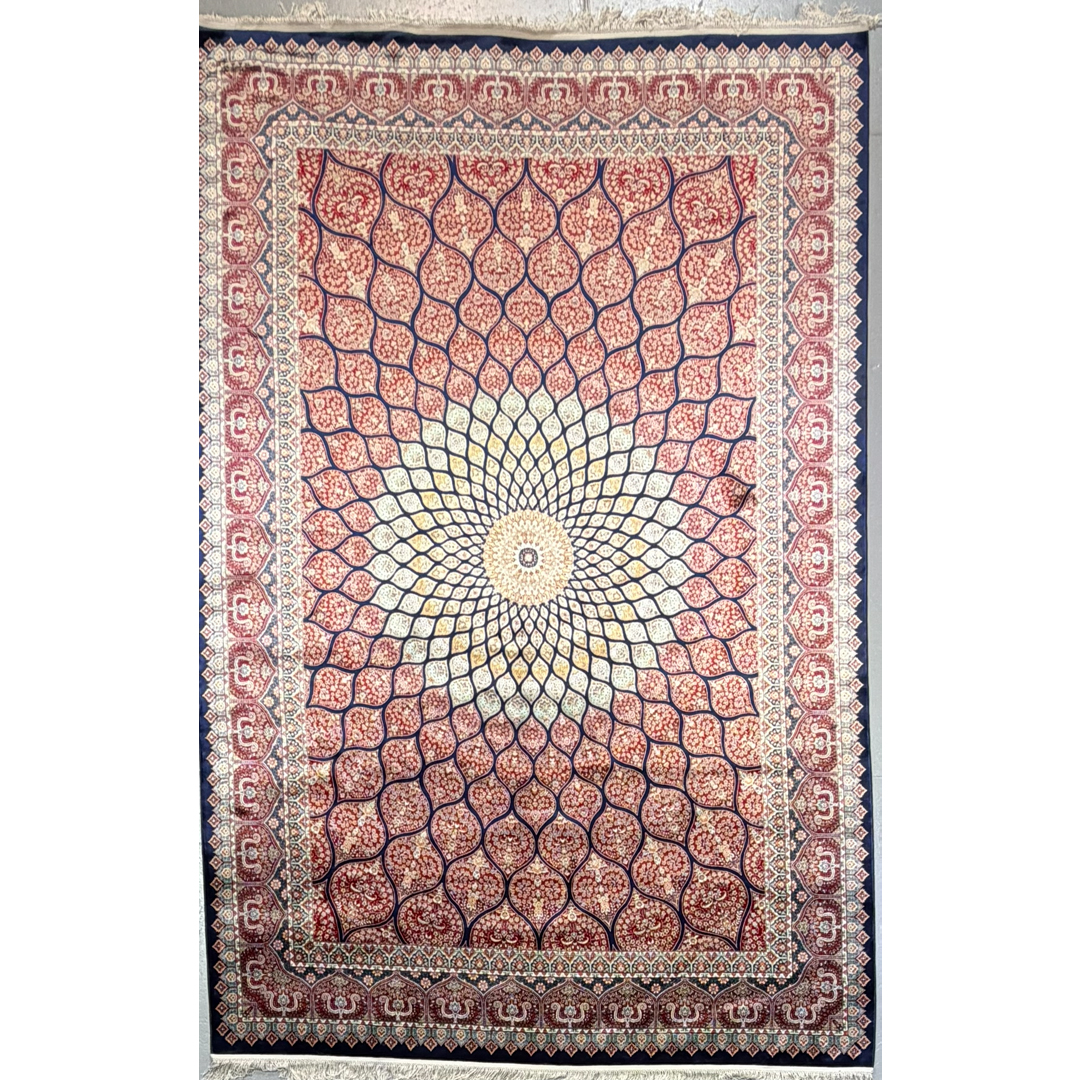 Mesmerising Medallion - Turkish Isfahan Area Rug – 6'7" x 9'6" ft.
