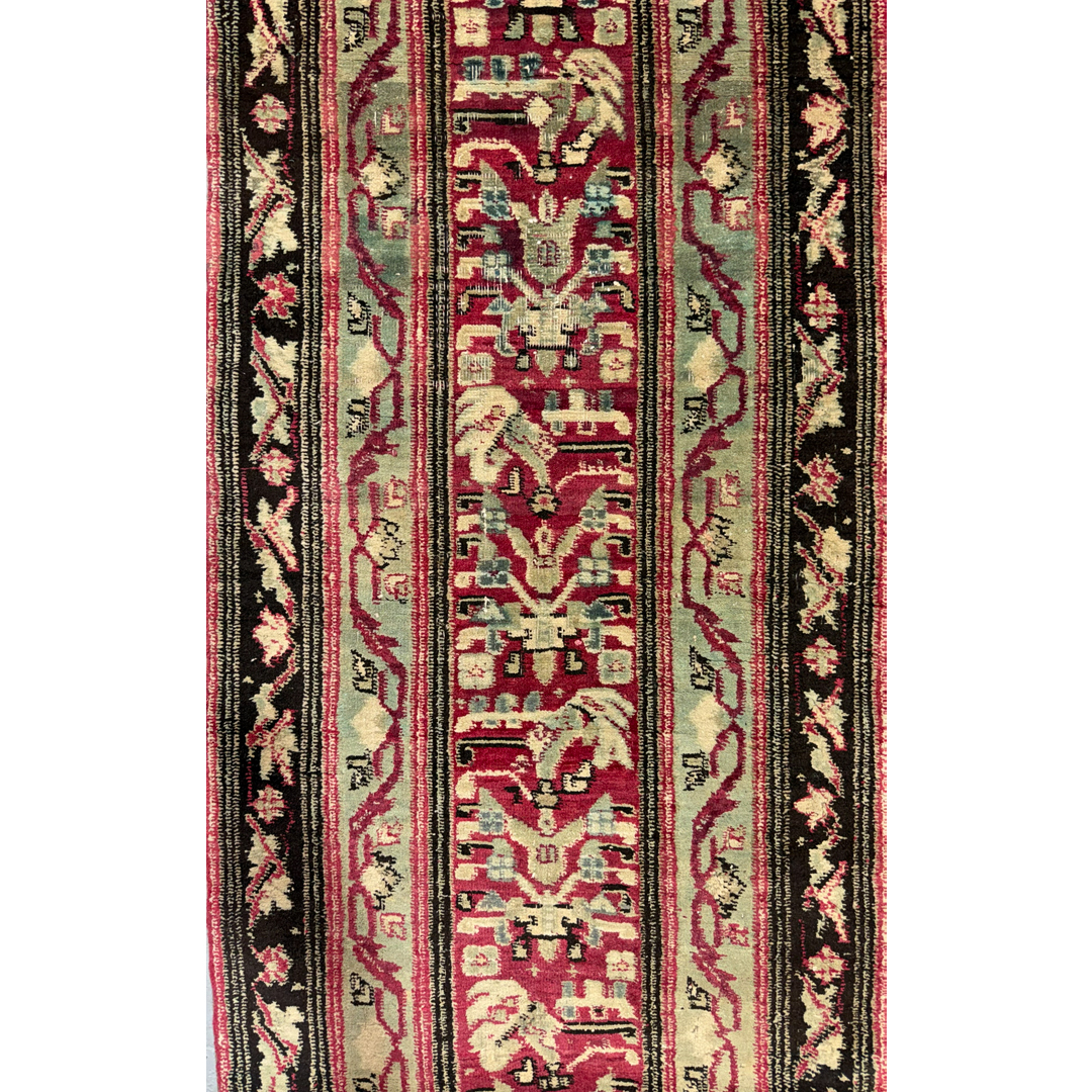 Alluring Agra – Traditional Indian Wool Runner – 2'2" x 12'6" ft.