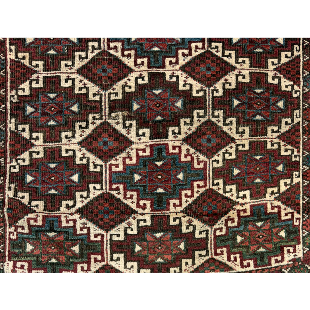 Beautiful Balouch – Antique Tribal Wool Runner – 3'0" x 9'0" ft.
