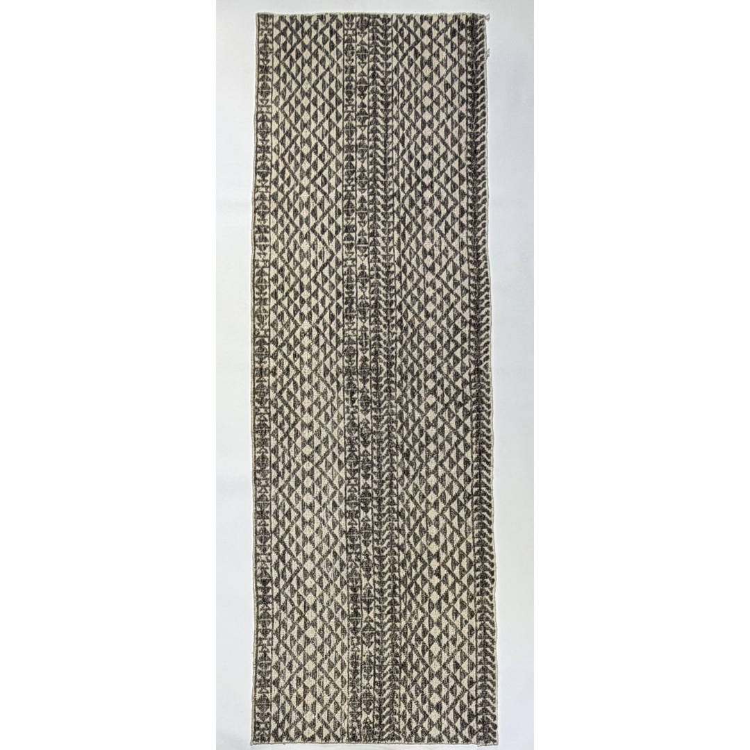 Masterful Moroccan – High-Low Geometric Wool Runner – 3'2'' x 10'1'' ft.